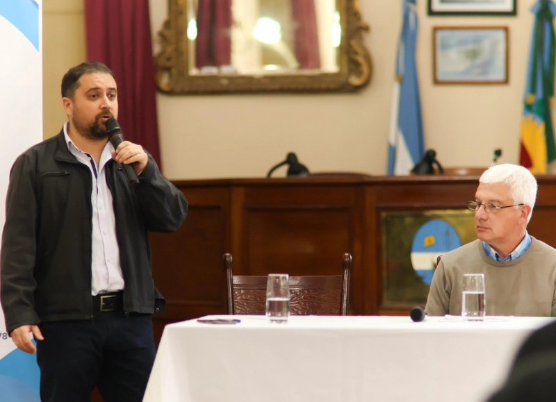 El acto de anuncio fue encabezado por el intendente Waldemar Giordano.