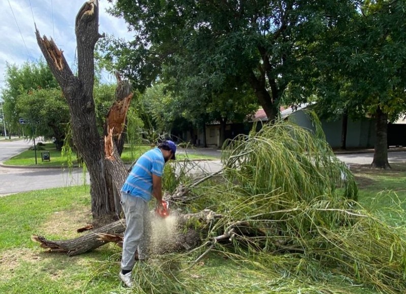 El municipio continúa trabajando tras el temporal