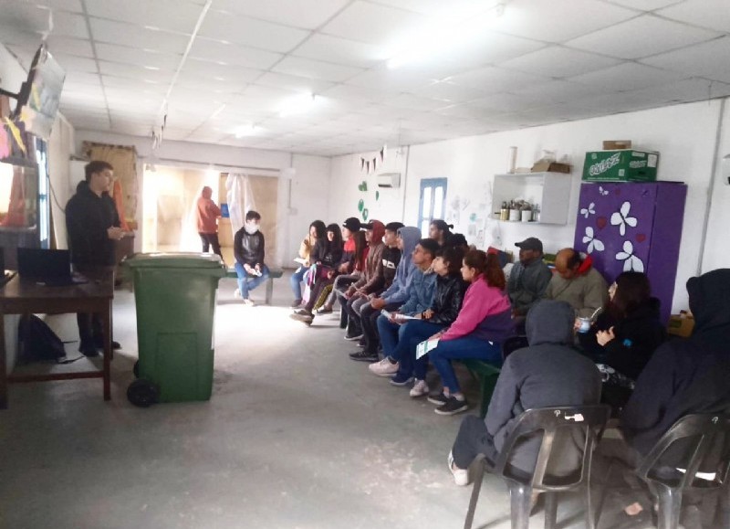 El ingeniero ambiental Martín Demicco estuvo a cargo de las clases.