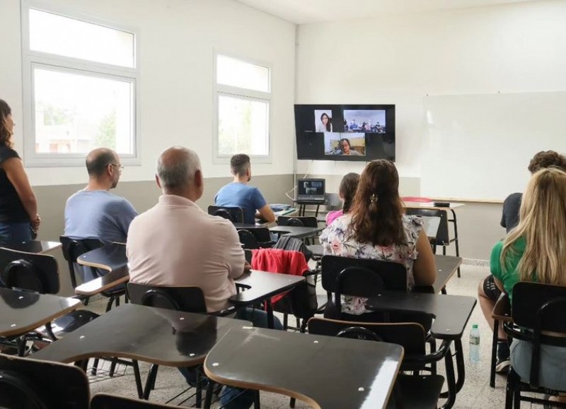 La iniciativa es impulsada por la Subsecretaría de Educación, de manera conjunta con la Jefatura Distrital.

