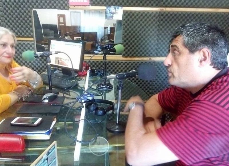 Mario Quagliardi en el aire de FM Identidad.