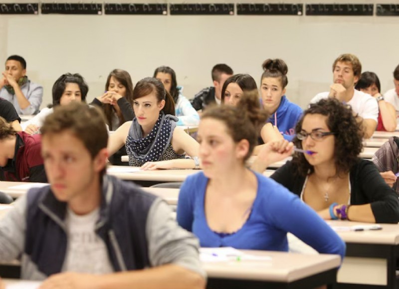 Abrió la inscripción a una Diplomatura Universitaria gratuita en Emprendimiento e Innovación