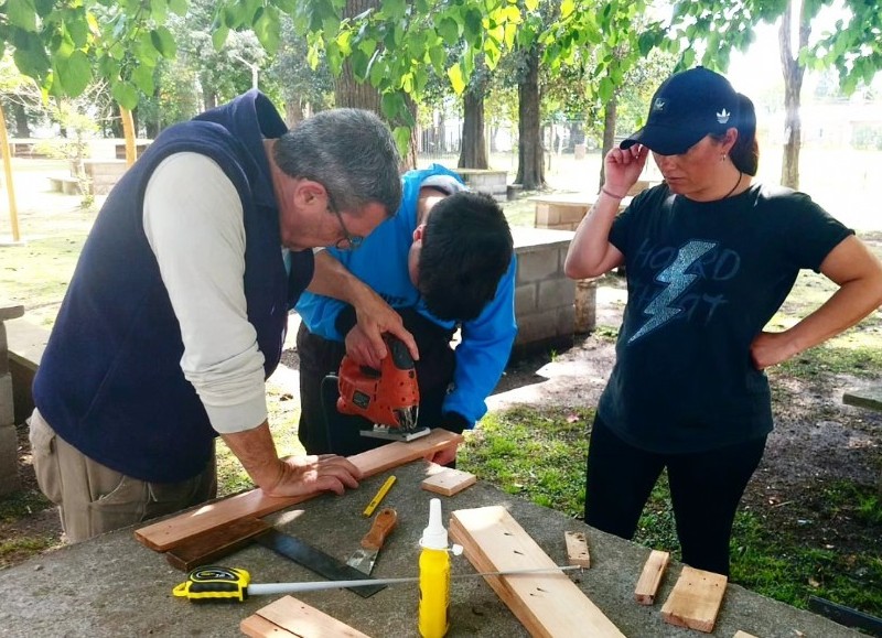 Finalizó el Taller de Carpintería organizado por el Programa Envión y la Dirección de Salud Mental