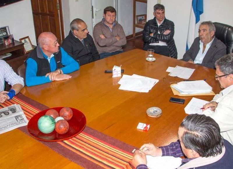 Reunión en la comuna.