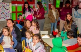 El Jardín Maternal Personitas organizó una mateada en preparación de los festejos por sus 30 años