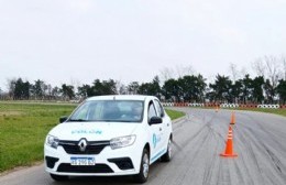 El personal de Tránsito continúa brindando prácticas de manejo en el Auto Moto Club