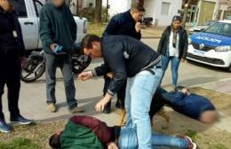 Dos detenidos por comercio de drogas tras un procedimiento policial