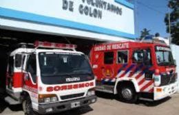 Intervención de Bomberos por un vuelco en la Ruta 50