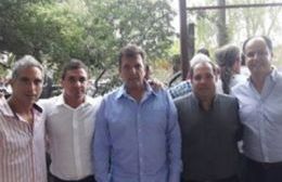 Adrián Fernández precandidato a diputado provincial