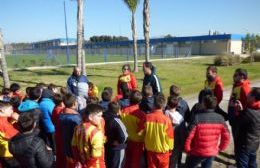 Chicos de las inferiores de Barracas estuvieron en el centro de entrenamiento de Boca Juniors