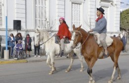 Colón celebró el jueves el Día de la Bandera